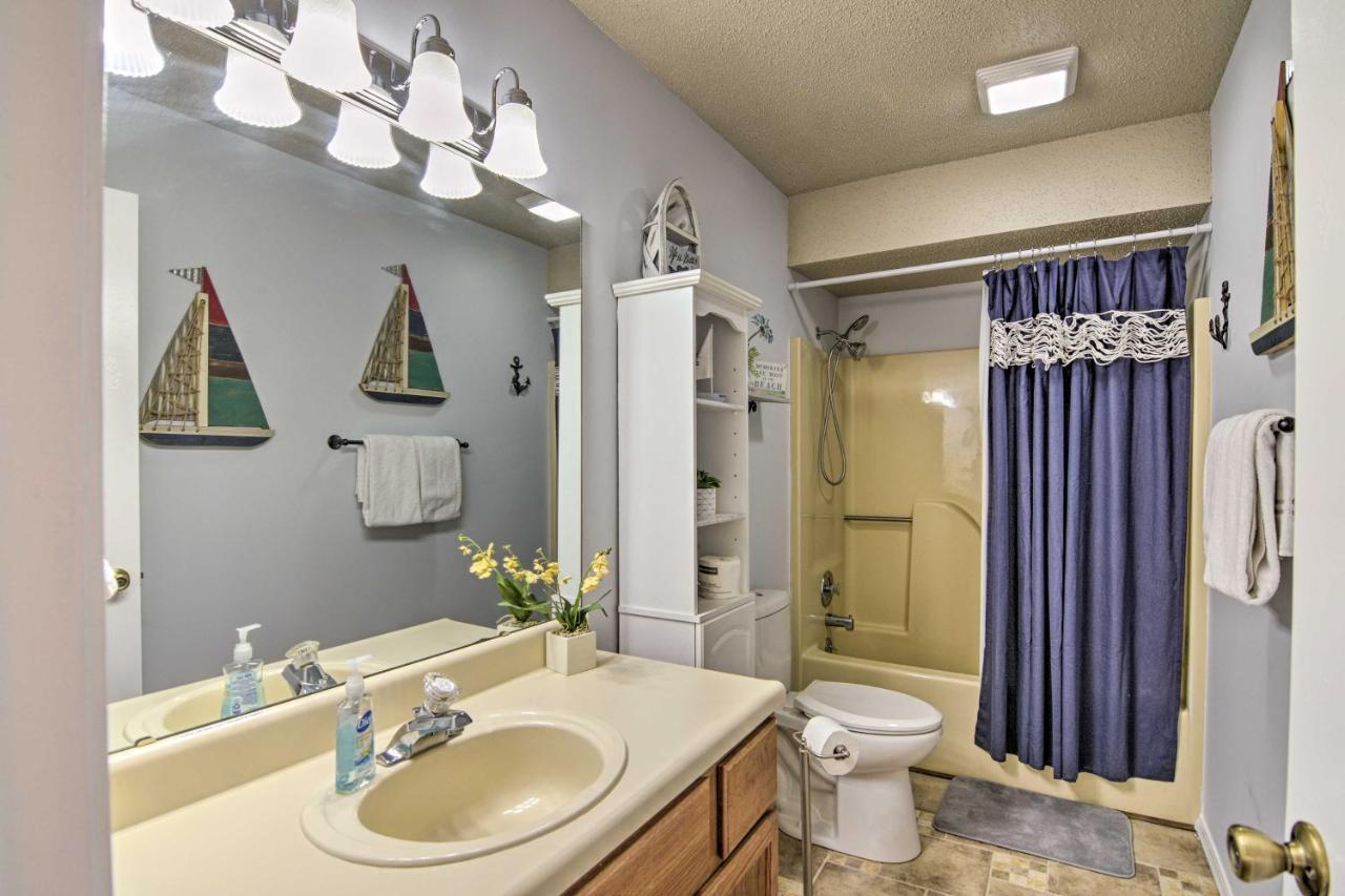 Reed Springs Condo With Furnished Deck And Pool Access Reeds Spring Exterior foto